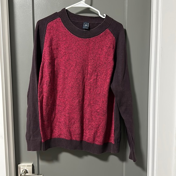 Magenta and fig colored sweater from Gap - Picture 1 of 7